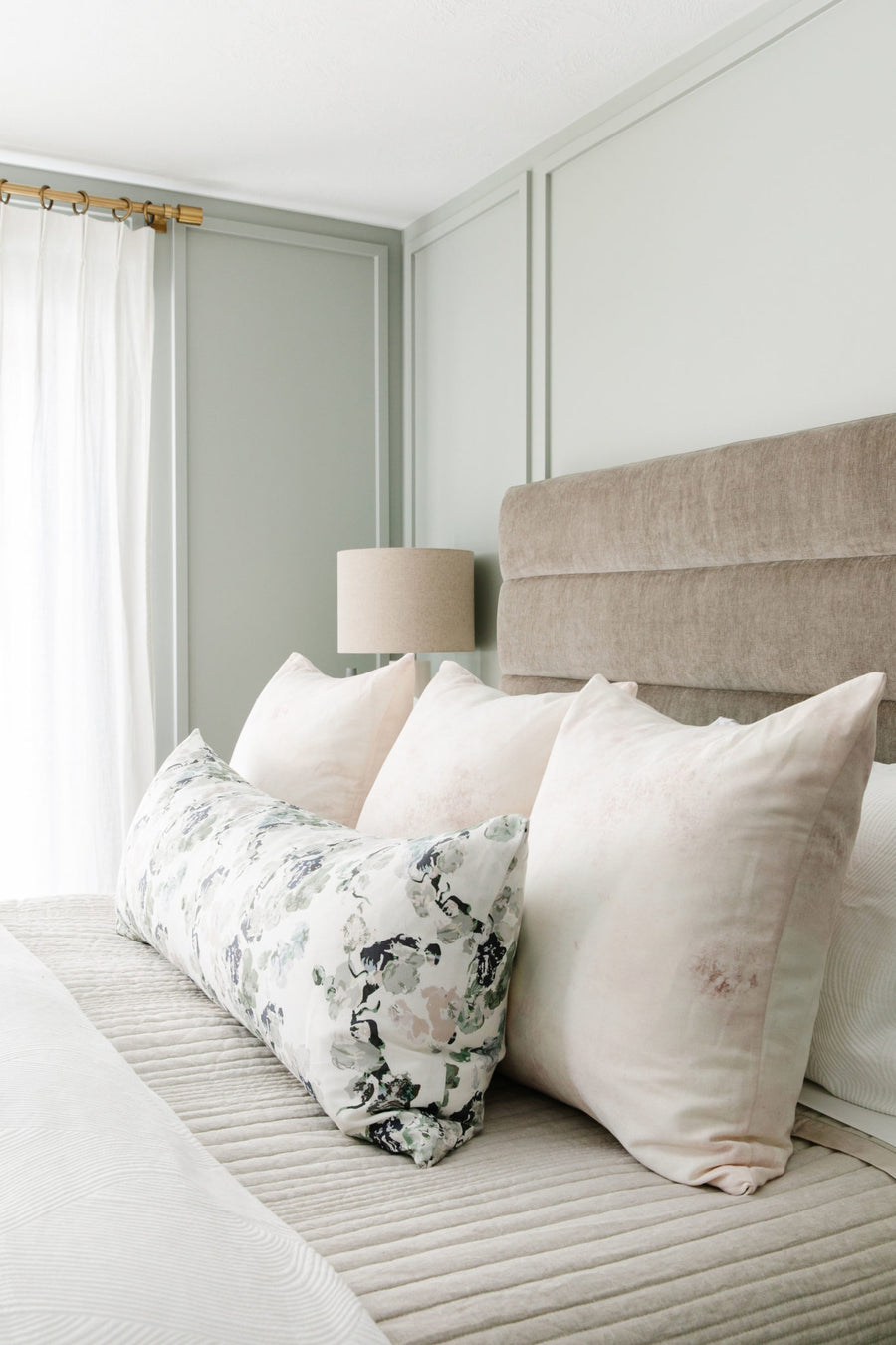 Brume Pillow - Dusty Pink