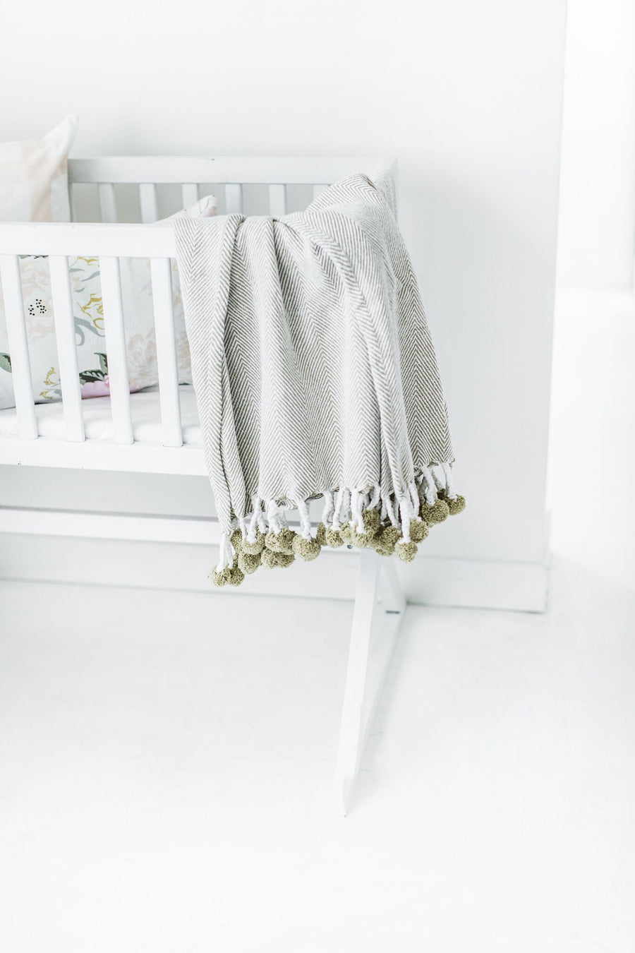 Herringbone PomPom Throw - Soft Sage