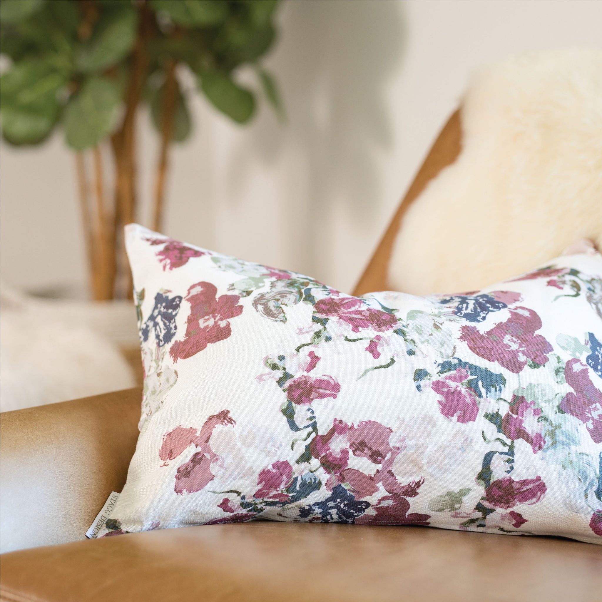 Anna Floral Pillow - Currant